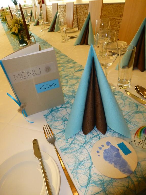 Restaurant - Cafe - Pension Hassler Berg im Drautal Buitenkant foto