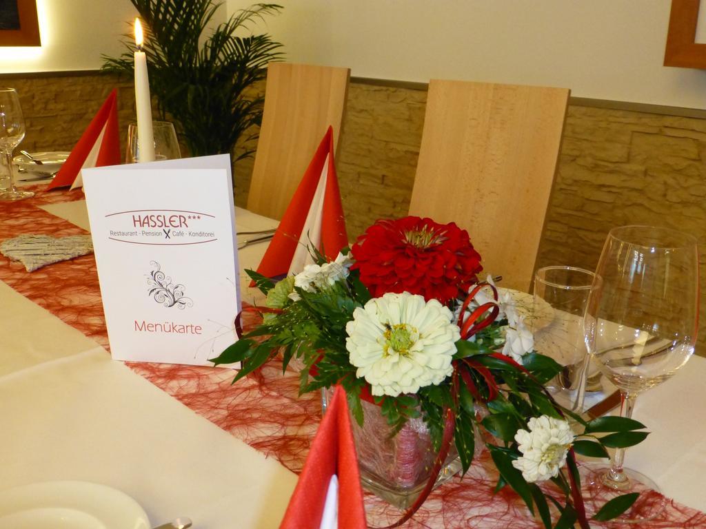 Restaurant - Cafe - Pension Hassler Berg im Drautal Buitenkant foto